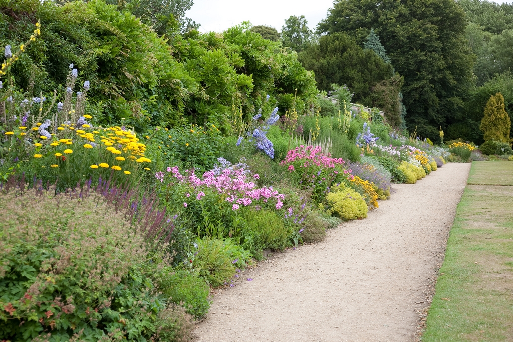 tn_9_Waterperry_Gardens_NG_9822